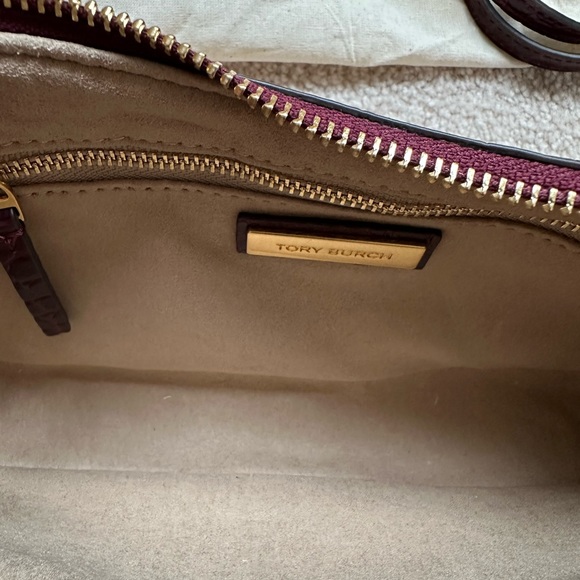 Tory Burch T-monogram chenille shoulder bag - Picture 5 of 6